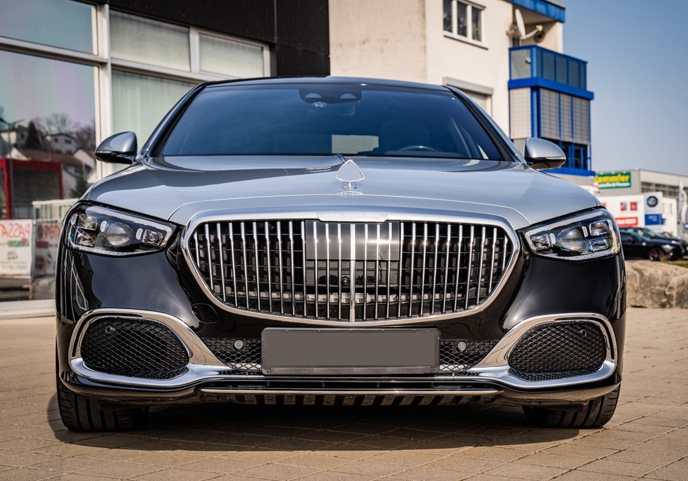Mercedes W213 Yeni E Serisi Uyumlu 2020+ Maybach Görünüm Body Kit (Siyah Sis Kapak)
