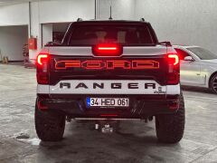 Ford Uyumlu 2023-2025+ T9 Ranger Işıklı Bagaj Kapağı Kaplaması