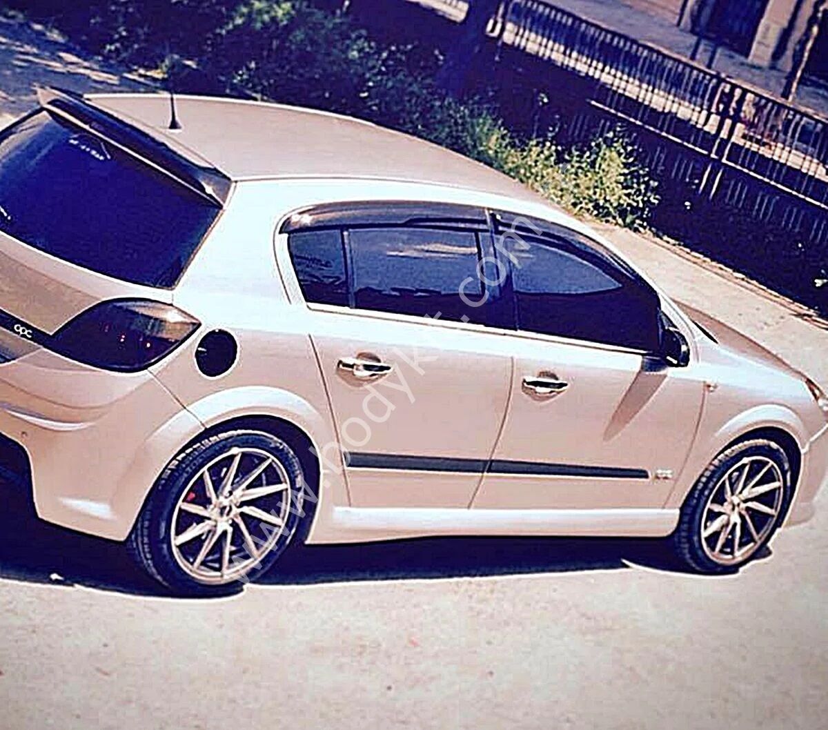 Opel Astra H Uyumlu Yedek Parça Marşpiyel Gtc Modeli