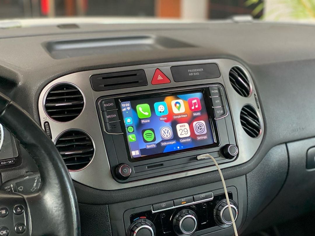 Tiguan Orjinal Ekrana Carplay+And.Auto İnterface