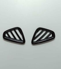 Hyundai Kona Ön Menfez Kaplama 2 Parça Piano Black