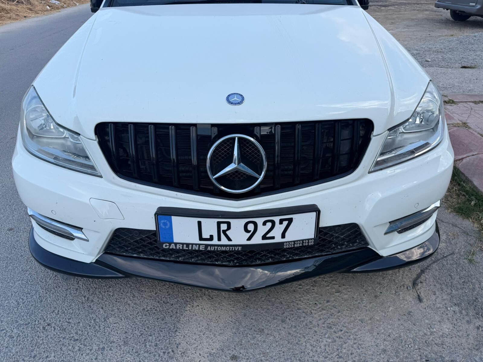 Mercedes W204 2007-2014 C Serisi Ön Tampon Lipi