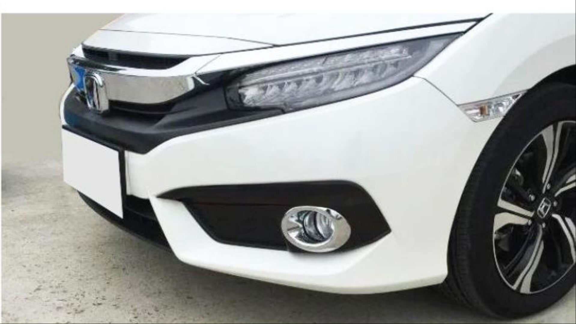 Honda Civic Uyumlu FC5 Sis Çerçevesi