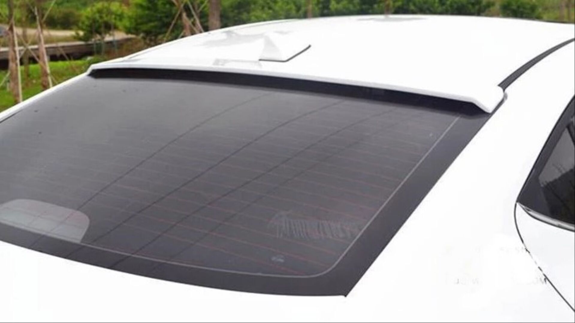 Hyundai Elantra 2016-2019 Uyumlu Cam Üstü Spoiler - Piano Black