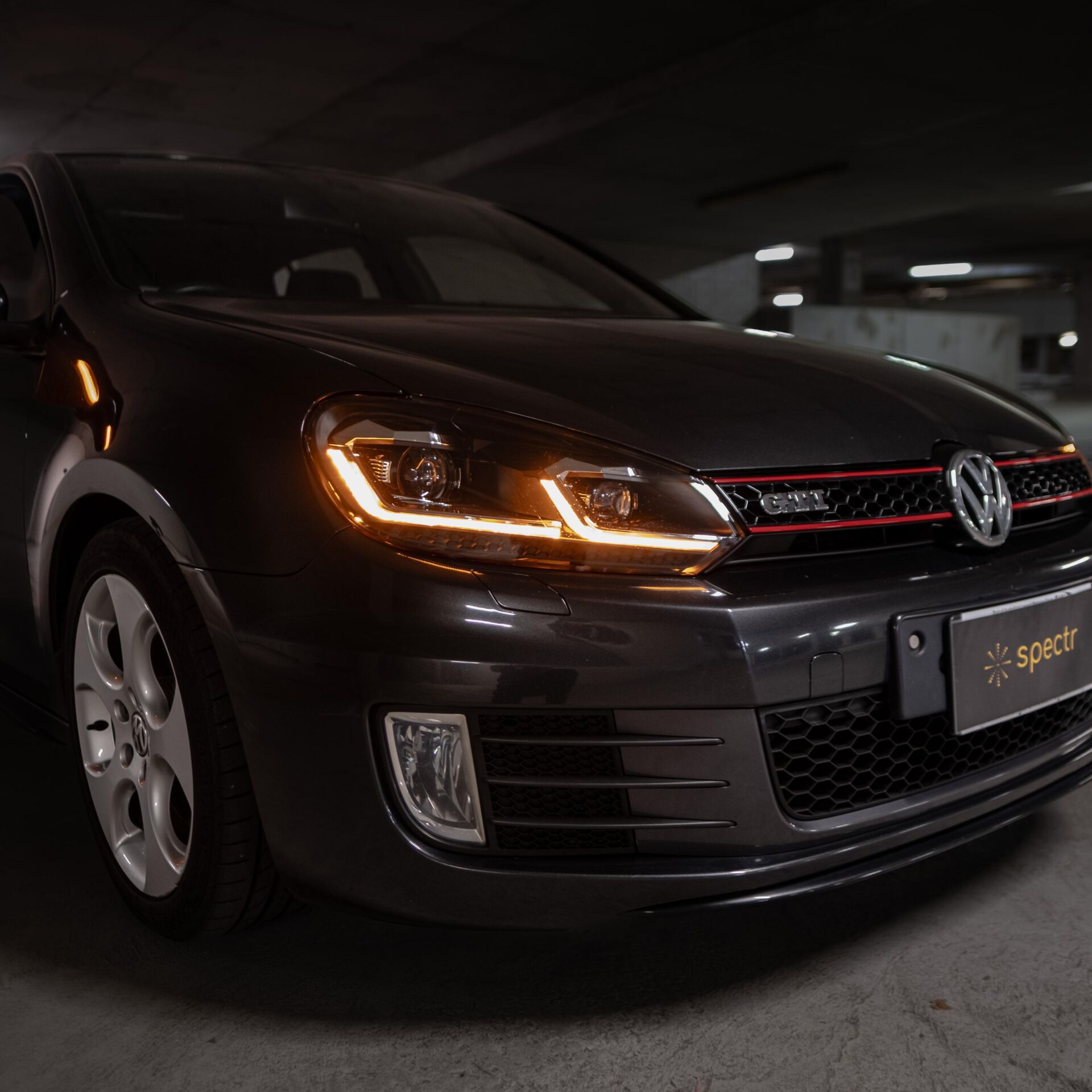 VW Golf 6 Uyumlu 7.5 R Dizayn Far (Krom)
