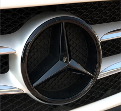 Mercedes Uyumlu Panjur Logosu Kaplama Parlak Siyah