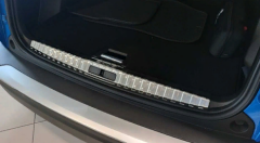Peugeot 2008 Uyumlu Bagaj Eşik Koruma - Krom