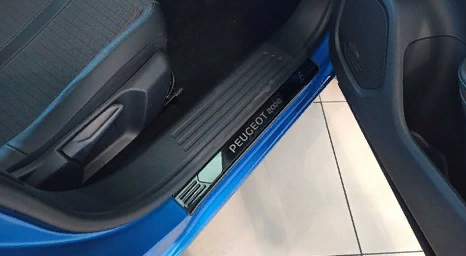 Peugeot 2008 Uyumlu Yedek Parça Kapı Eşik Nikelajı Siyah