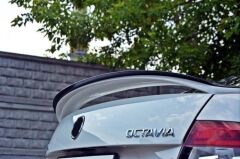Skoda Octavia Uyumlu 2013-2020 İiçin RS Spoiler- Piano Black