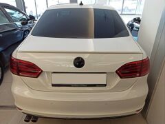 Volkswagen Jetta 2012-2018 Uyumlu Wing Spoiler- Piano Black