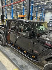 Jeep Wrangler Rubicon JL Sabit Basamak ( pra model )