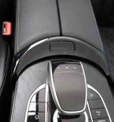 Mercedes W177 A Serisi 2019+ Uyumlu  Kol Dayama Ön Parça -piano Black