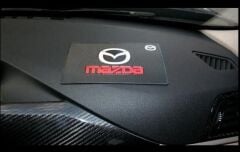 Mazda Torpido Kaydırmaz Ped