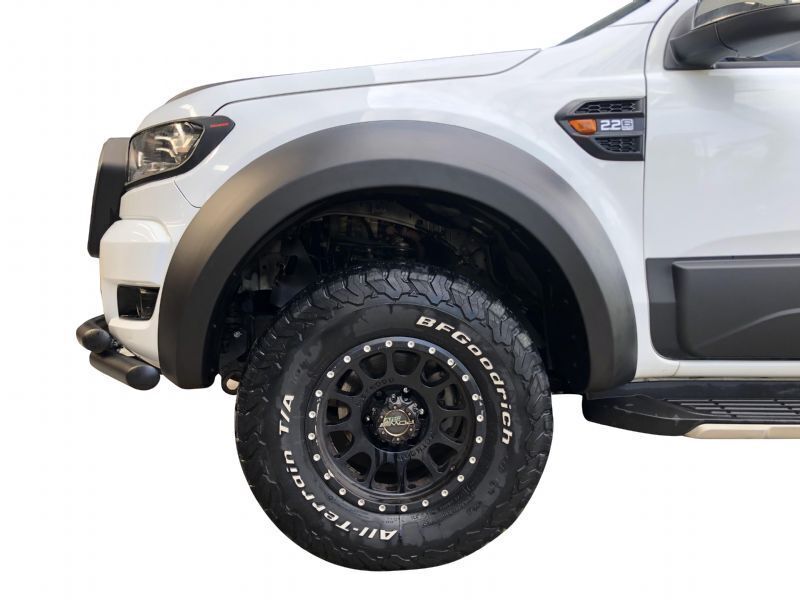 Ford Ranger Uyumlu  2016 Jumbo Çamurluk Kaplama Dodik