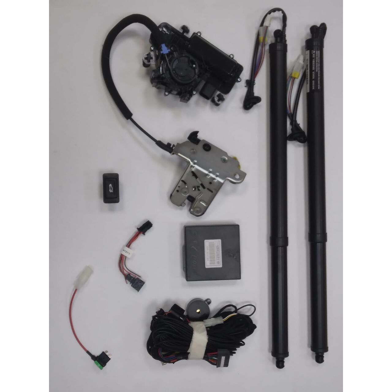 Skoda Kodiaq 2017+ Uyumlu Yedek Parça Motor Elektronik Bagaj Açma