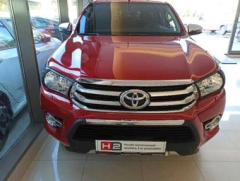 Toyota Hilux Revo 2016-2019 Uyumlu Yedek Parça Far Çerçevesi Kaplama Siyah