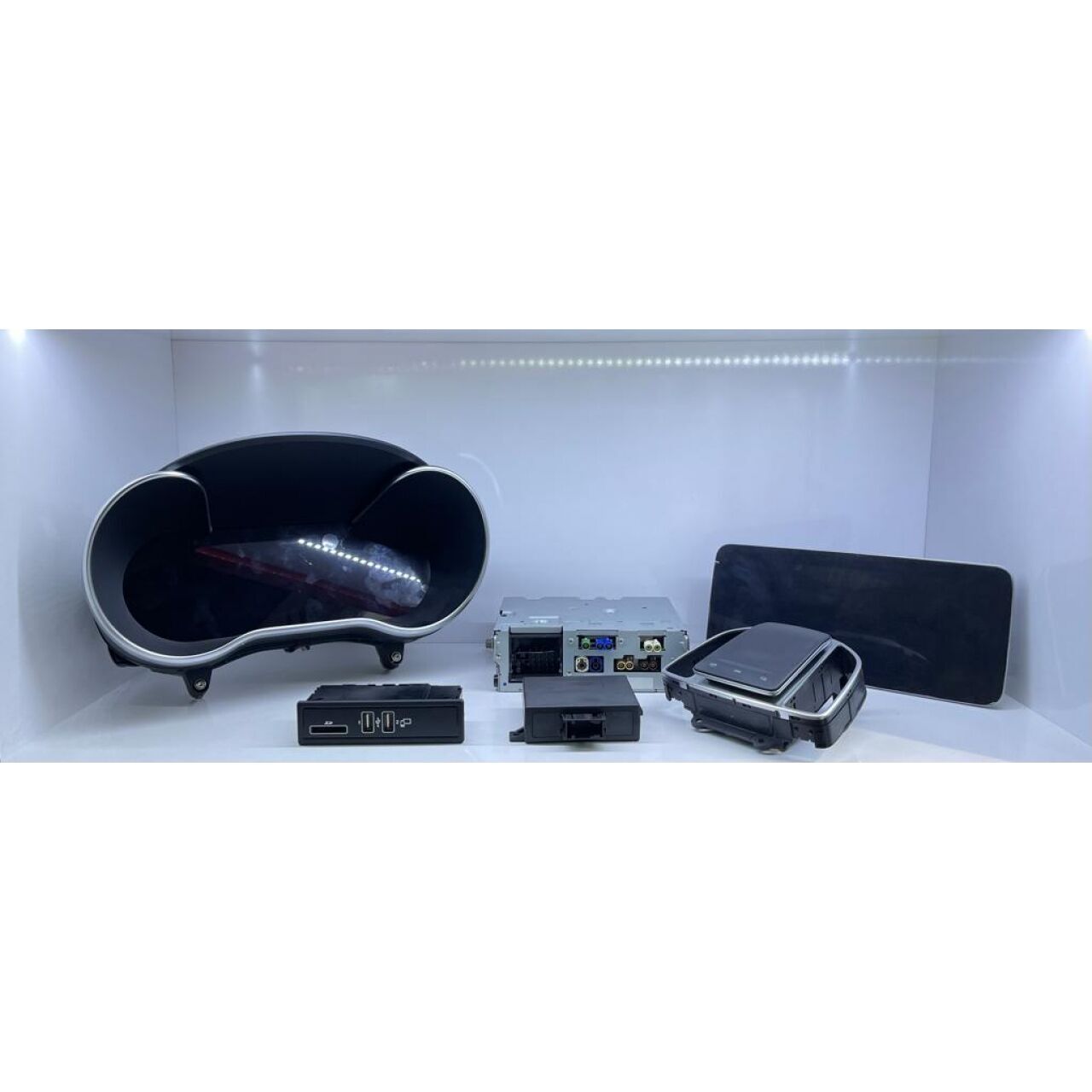 Mercedes GLC-2015+ Uyumlu Yedek Parça Orjinal Ekran Set 7 Parça Hayalet Gösterge + Ekran