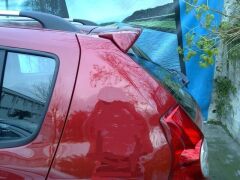 Dacia Sandero 2009-2012 Uyumlu Yedek Parça Spoiler Boyasız Fiber
