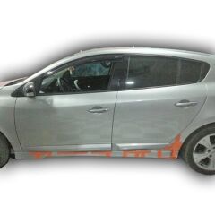 Renault Megane 3 2009-2016 Uyumlu Yedek Parça Yan Marşpiyel (Plastik)