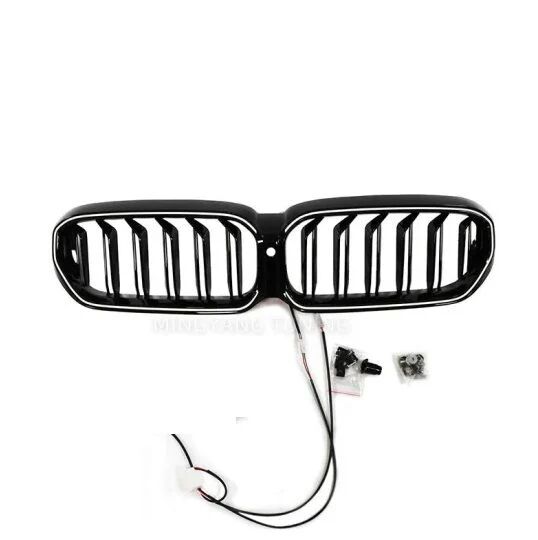 BMW G30 LCI M5 Beyaz LED'li Panjur Parlak Siyah