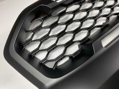 Ford Ranger Uyumlu Yedek Parça T7 2015-2018 Petek Panjur