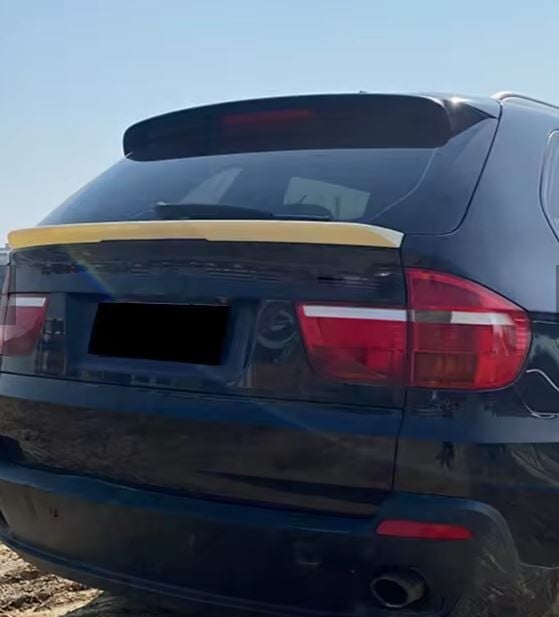 X5 E70 Cam Altı Spoiler