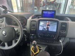 RENAULT TRAFİK MULTİMEDYA CARPLAY-AND AUTO 4+32GB