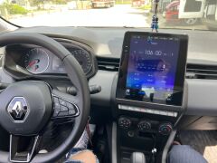 RENAULT CLİO5 TESLA MULTİMEDYA CARPLAY-AND AUTO 6+64GB