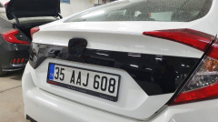Honda Civic Fc5 2016-2020 Uyumlu  Bagaj Kapağı Plaka Üst Kaplaması Piano Black