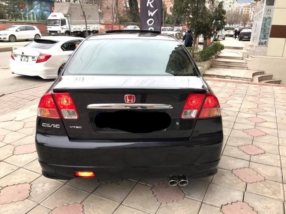 Civic 01-05 Spoiler Parlak Siyah