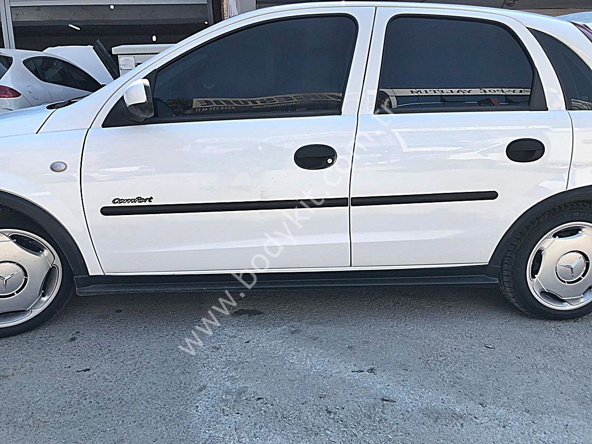 Opel Corsa C Uyumlu Yedek Parça 4 Kapı Marşpiyel