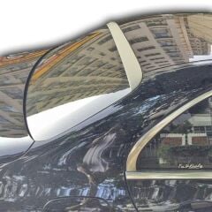 Mercedes W205 Yeni C Kasa Uyumlu Yedek Parça Cam Üstü Spoiler Boyalı