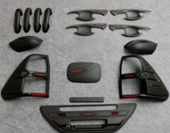 Toyota Hilux Revo 2015+ Uyumlu Yedek Parça Siyah Kaplama Seti