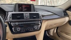 Bmw 3 Serisi F30 Uyumlu Göğüslük Ve Menfez Kaplama Seti - Piano Black