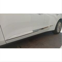 Ford Focus  Uyumlu Yedek Parça  2019+ Kapı Çıtası Pıano Black