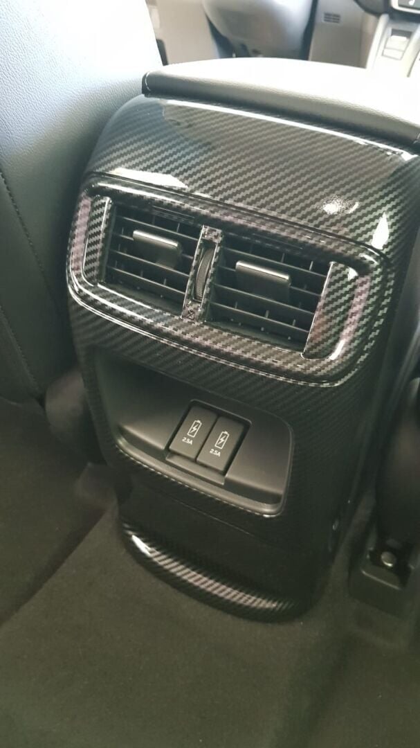 Honda CR-V 2017+ Için Uyumlu Karbon Arka Menfez Kaplama