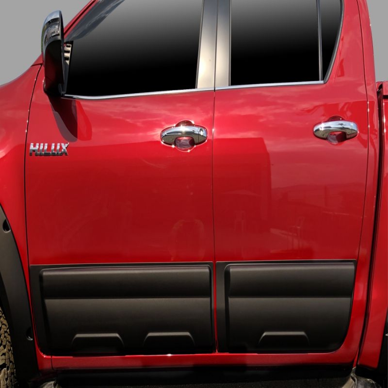 Toyota Hilux 2012-2019 Gövde Kapı Kaplama