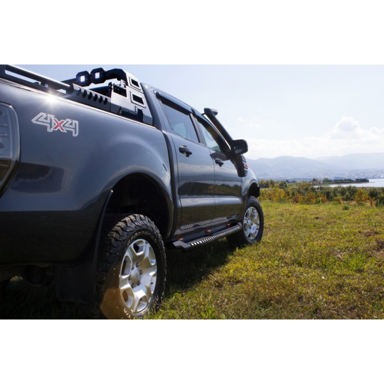 Toyota Tacoma Off Road Yan Basamak Side Steps AQM4WD
