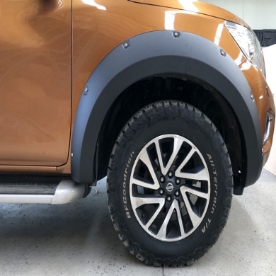 Nissan Navara 2012-2019 Çamurluk Kaplama AdBlue Civatalı Dodik 4.5cm