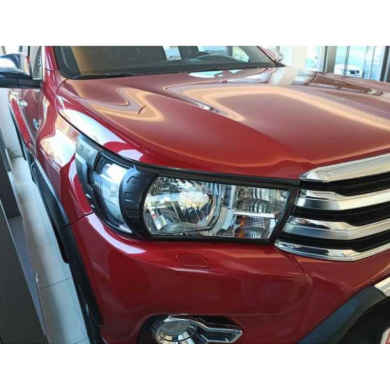 Toyota Hilux Revo 2016-2019 Far Çerçevesi Kaplama Siyah